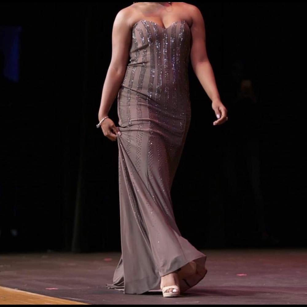 Formal / Evening Dress